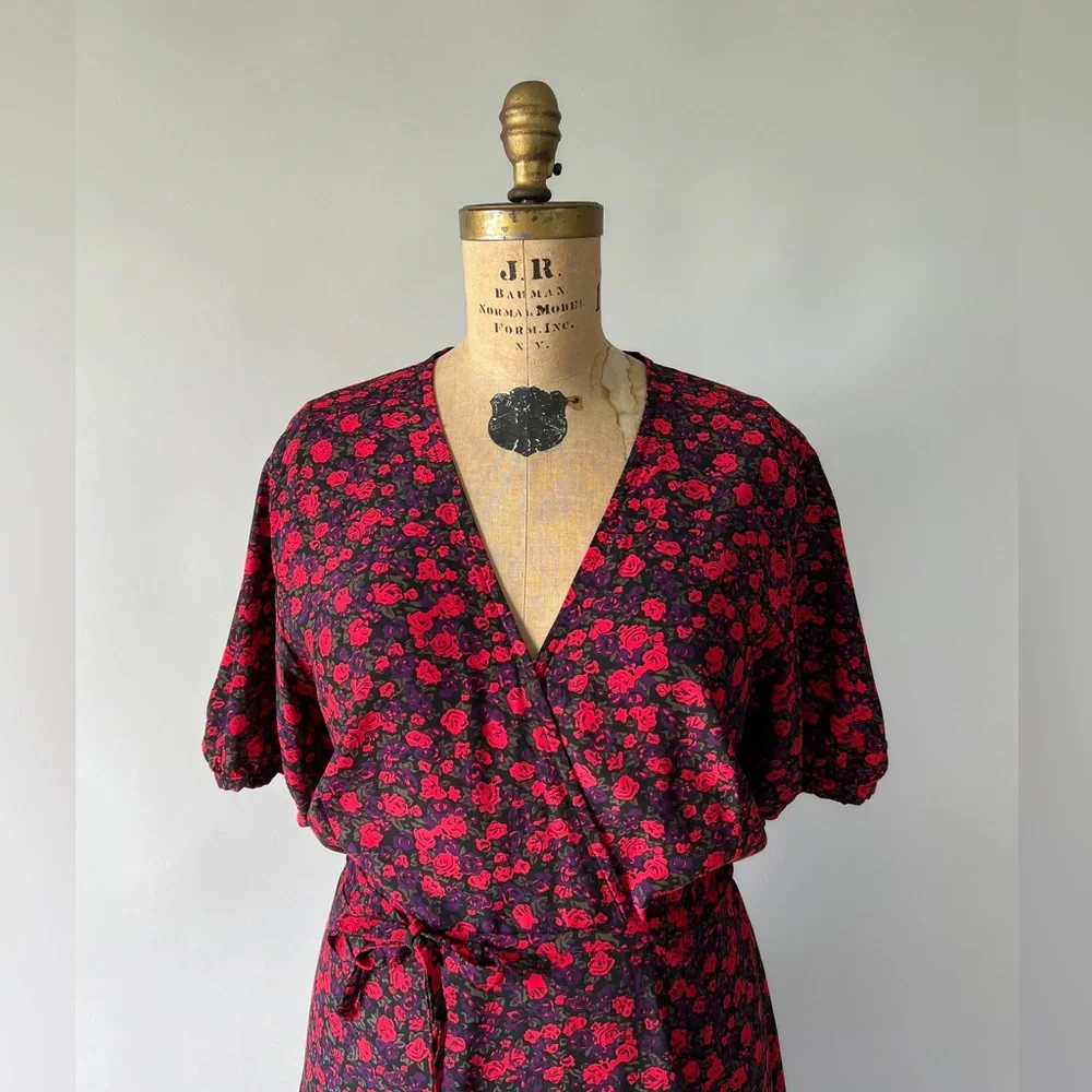 NWT Faithfull The Brand Sumaia Wrap Midi Dress Uma Floral Rayon Size XL US 10 - Picture 7 of 11